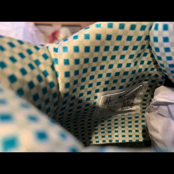 Nike Kyrie 7 Concepts Horus Mens Basketball Shoes - Picture 8 of 11